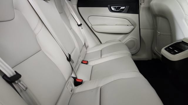 New 2026 Volvo XC60 B5 Ultra w/ Climate Package PRO AWD/4WD image 33