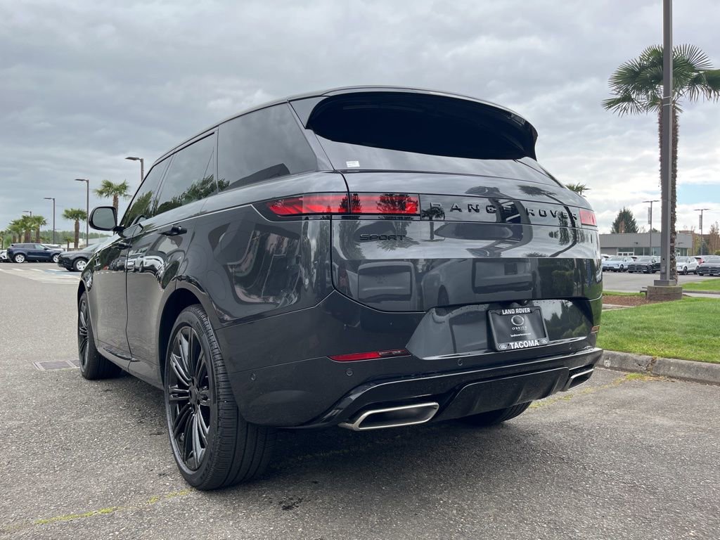 New 2026 Land Rover Range Rover Sport Dynamic SE AWD/4WD image 3