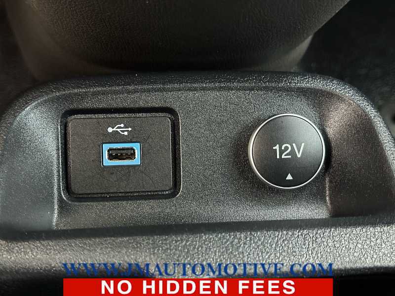 Used 2019 Ford Transit Connect XL FWD image 32