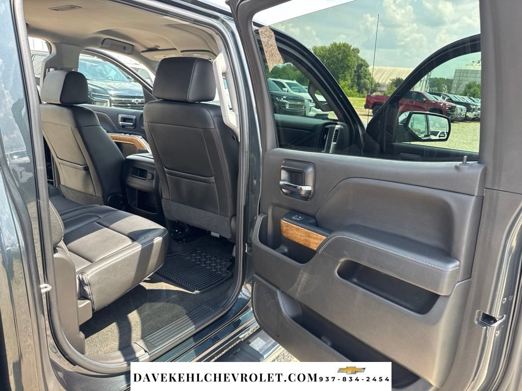 Used 2018 Chevrolet Silverado 1500 LTZ w/ Sport Package AWD/4WD image 23