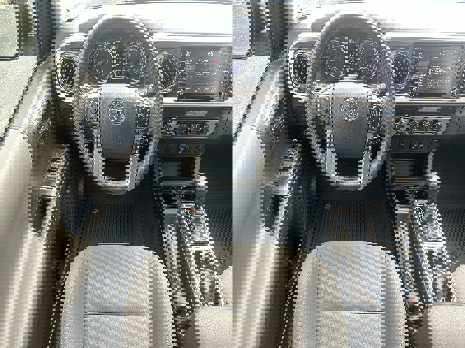 Used 2023 Toyota Tacoma SR5 image 17