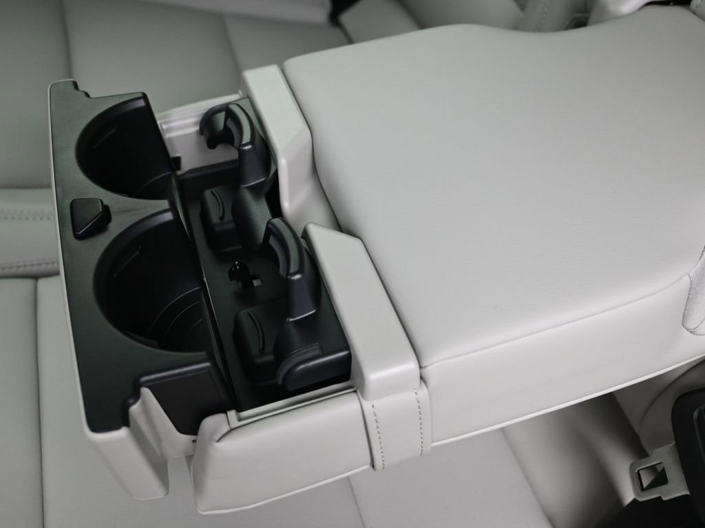 New 2026 Lincoln Nautilus Premier image 30