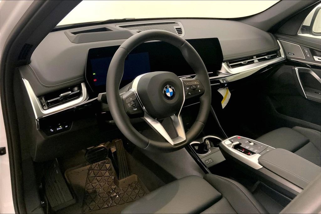 New 2026 BMW X1 xDrive28i w/ Technology Package image 4