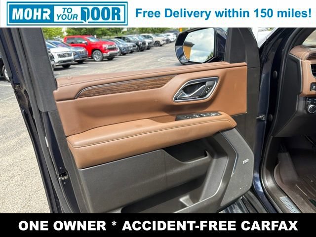 Used 2021 Chevrolet Suburban High Country w/ Premium Package AWD/4WD image 12