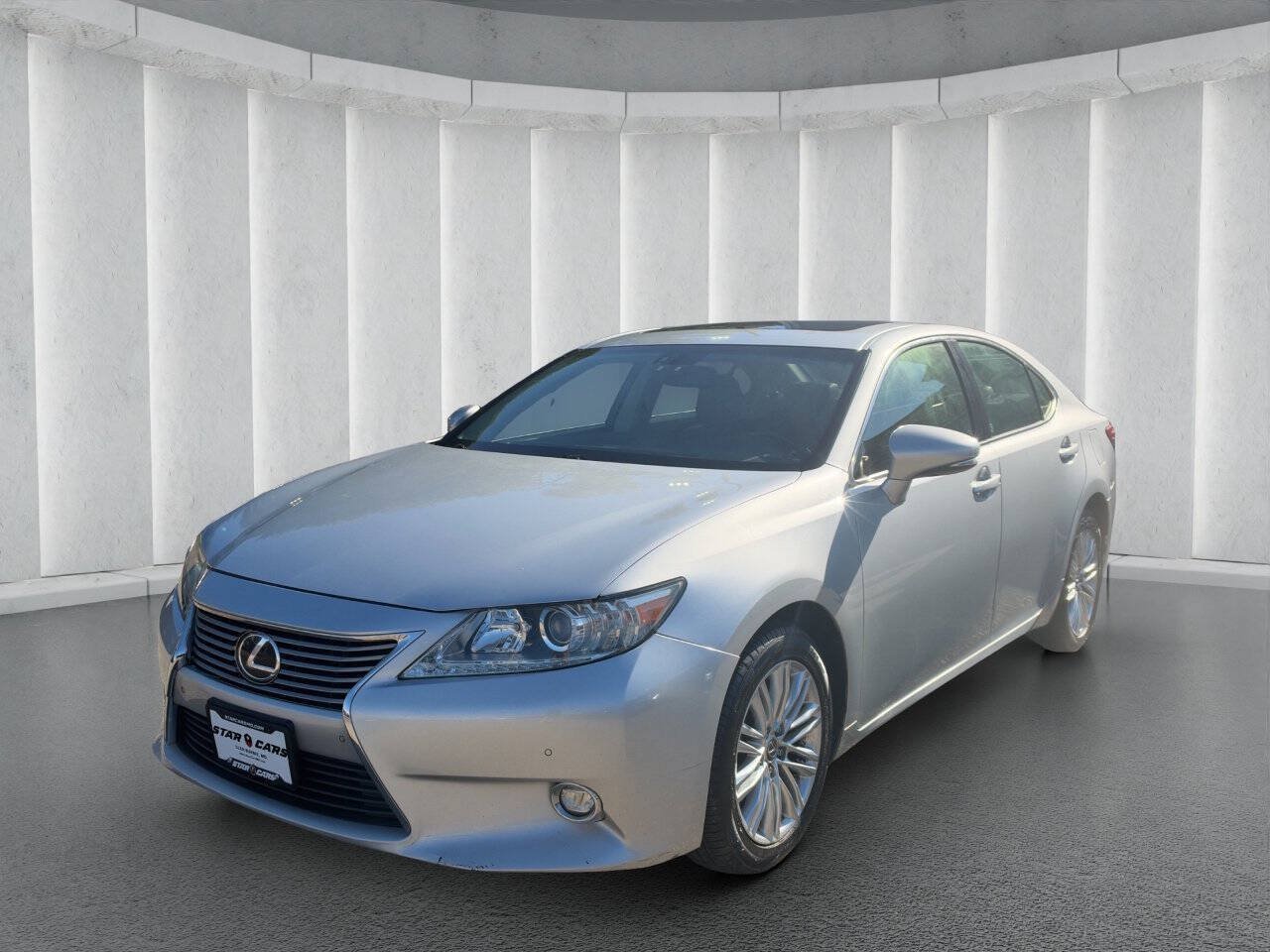 Used 2014 Lexus ES 350 w/ Luxury Package