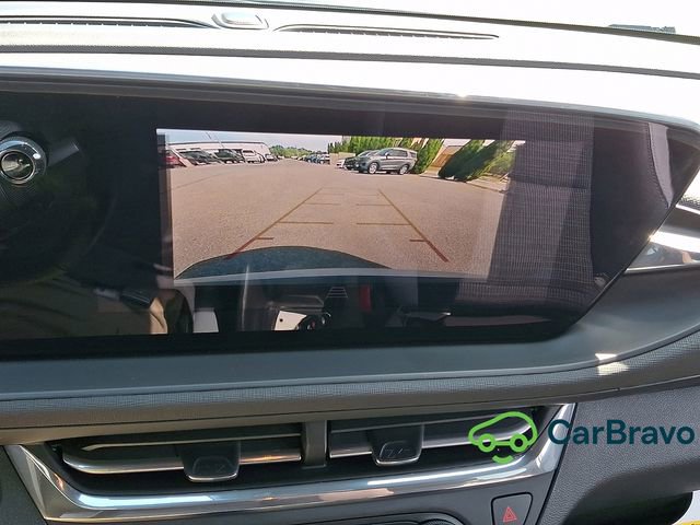 Used 2025 Buick Envista Preferred w/ Convenience I Package FWD image 18
