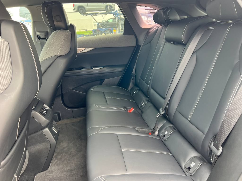 New 2026 Cadillac Optiq Luxury 1 AWD/4WD image 4