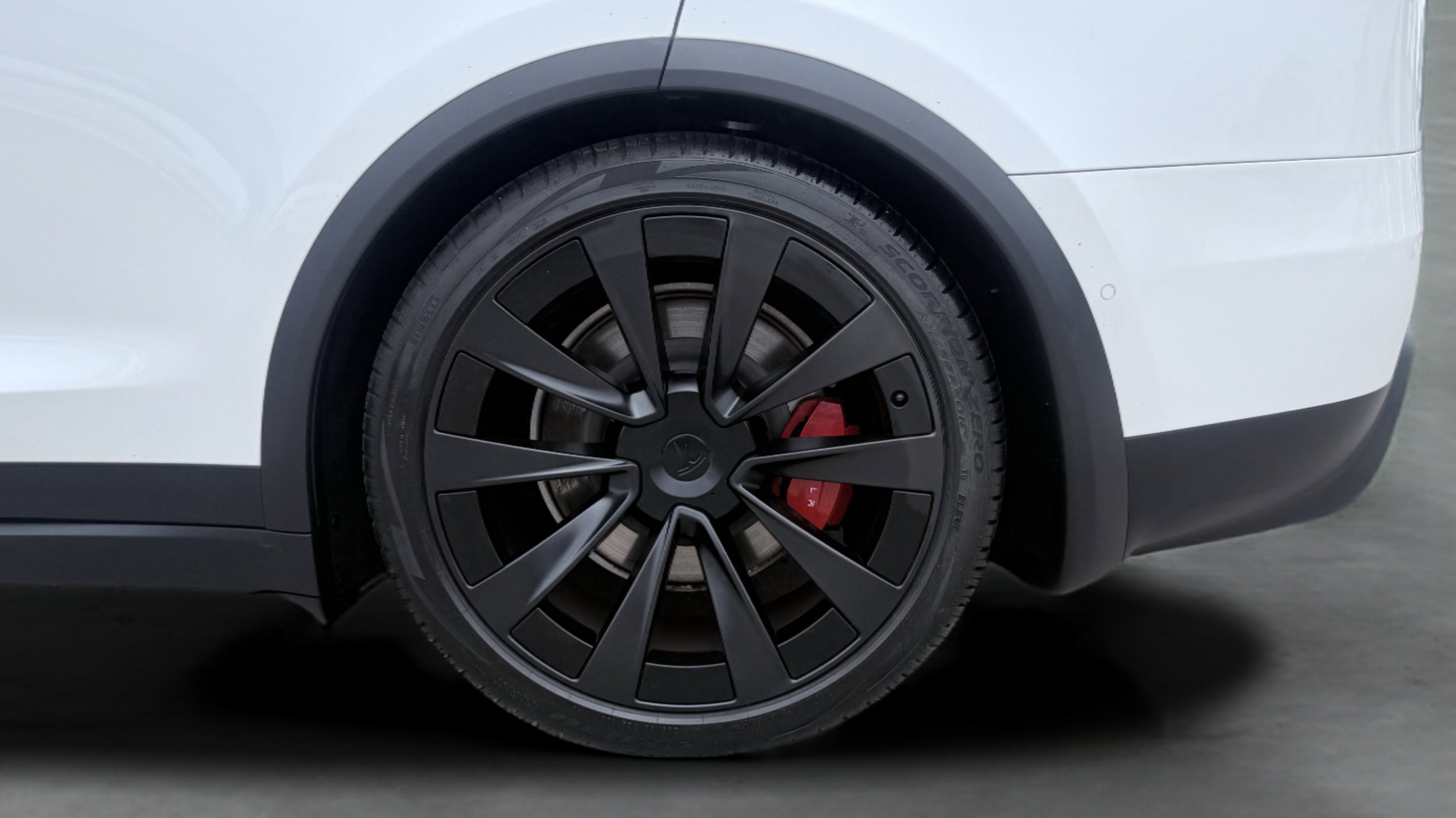 Used 2023 Tesla Model X AWD/4WD image 18