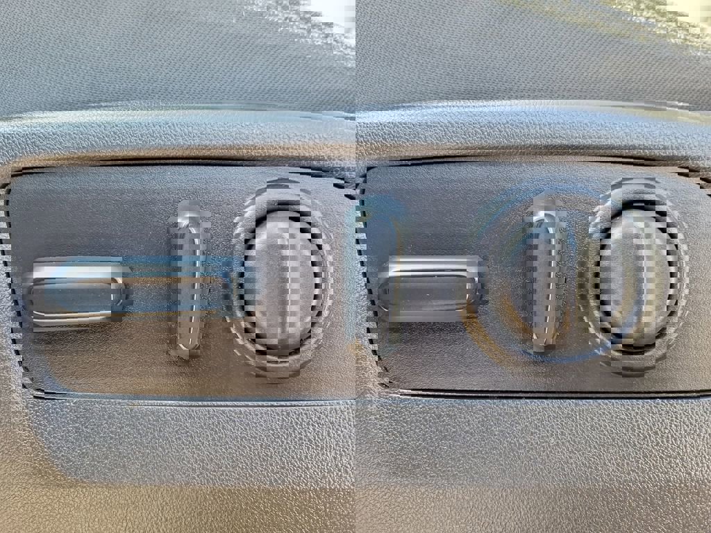 Used 2022 Chevrolet Silverado 3500 LT w/ Texas Edition image 21