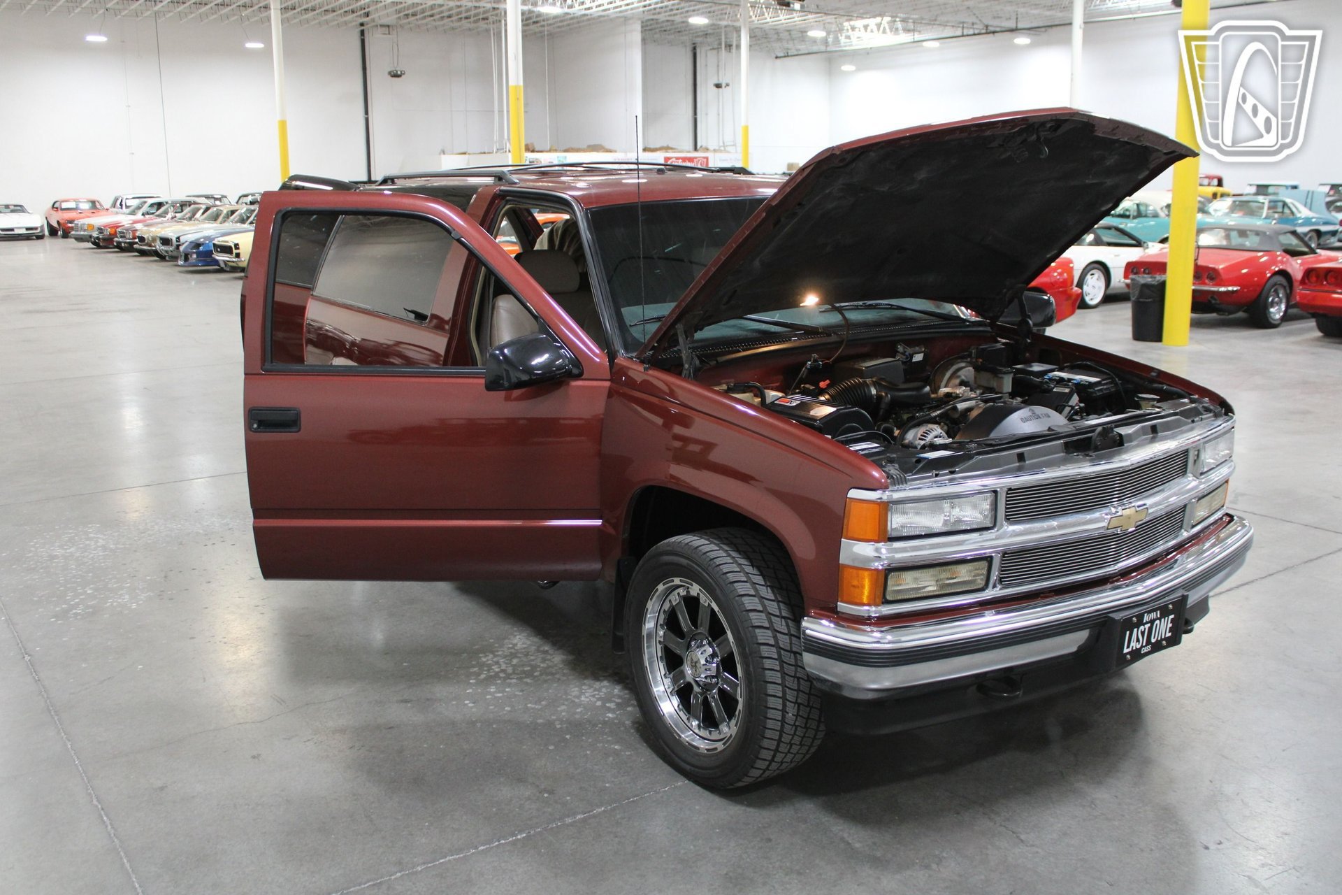 Used 1998 Chevrolet Tahoe 4WD 2-Door w/ Preferred Equipment Group 2 image 38