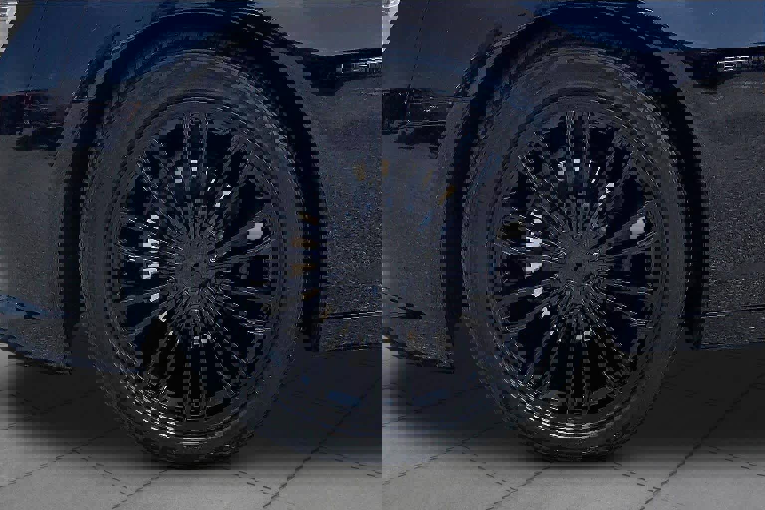 Used 2015 Chevrolet Camaro LS RWD image 10