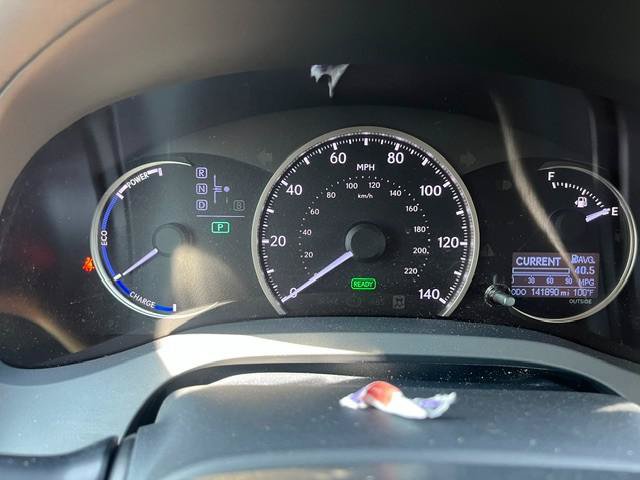 Used 2017 Lexus CT 200h FWD image 8