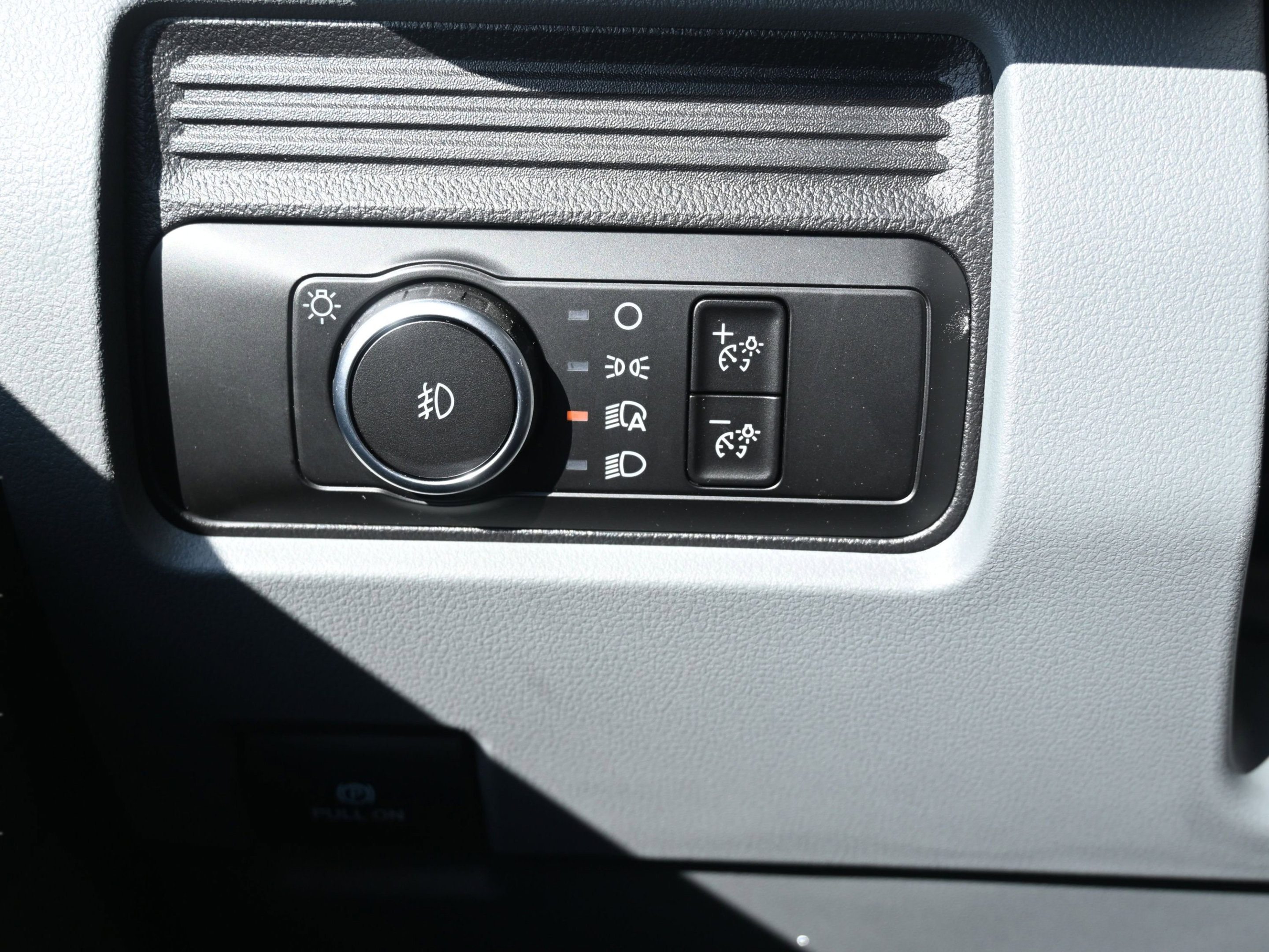 New 2026 Ford F550 2WD Crew Cab image 4