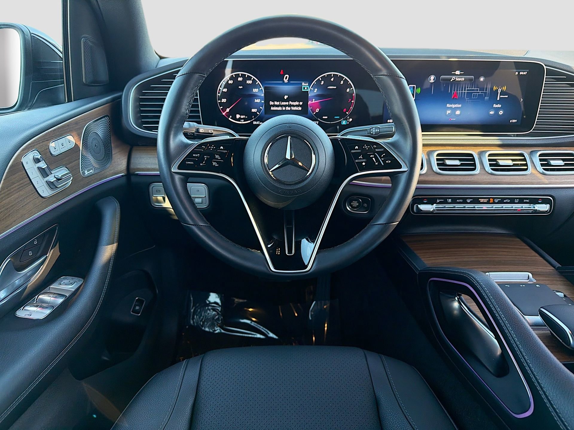 Used 2025 Mercedes-Benz GLE 350 4MATIC image 18