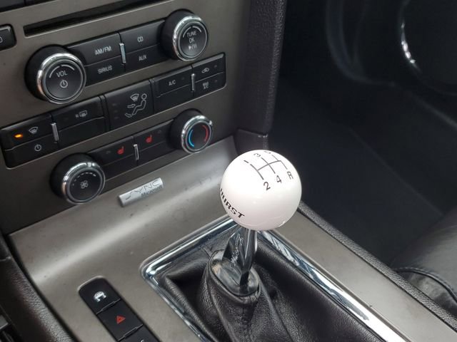 Used 2010 Ford Mustang GT Premium RWD image 17