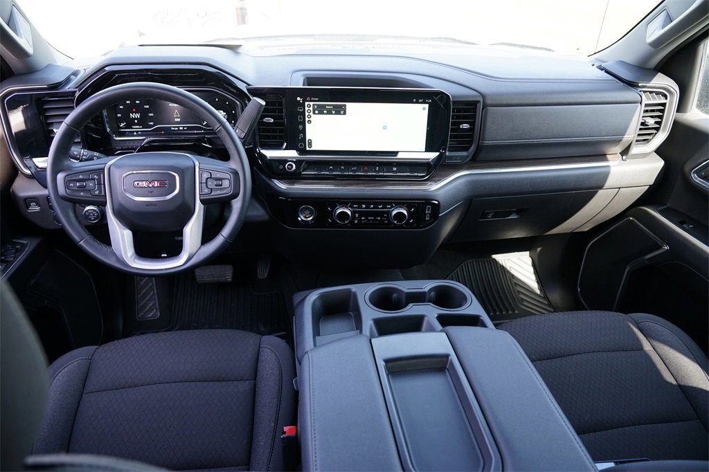 Used 2024 GMC Sierra 1500 Elevation image 27