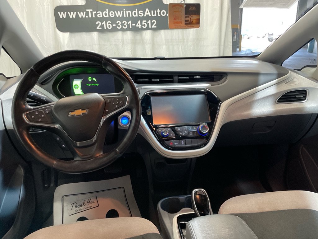 Used 2020 Chevrolet Bolt LT FWD image 28