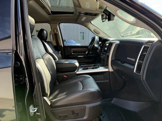 Used 2016 RAM 2500 Laramie AWD/4WD image 22