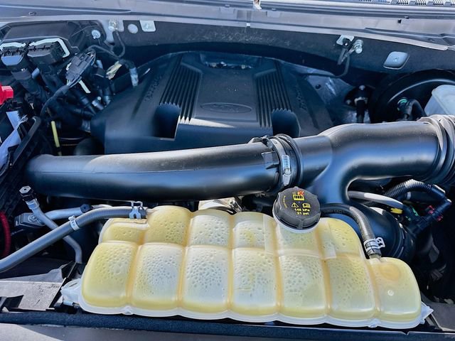 Used 2019 Ford Expedition Platinum RWD image 32