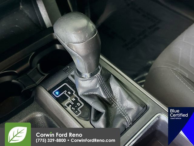 Used 2019 Toyota Tacoma TRD Off-Road w/ Technology Package image 19