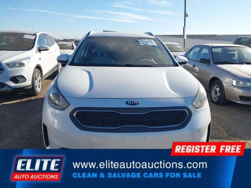 Used 2019 Kia Niro LX image 26