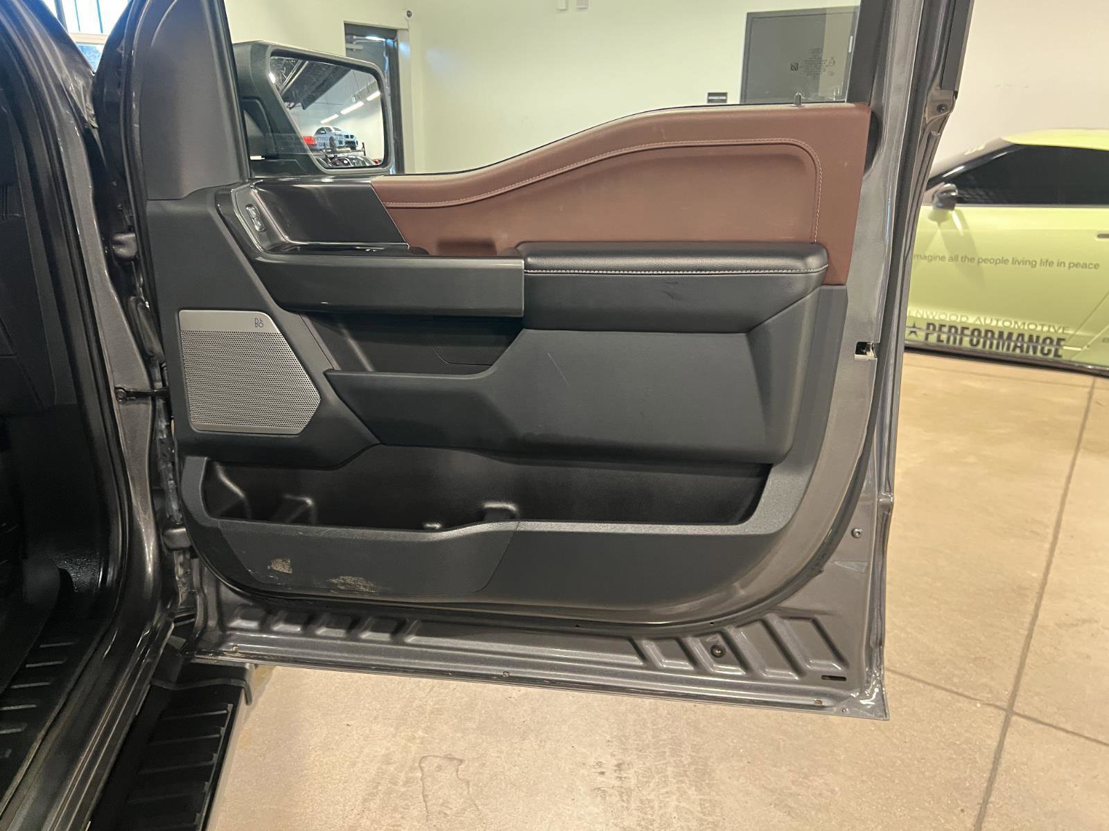 Used 2022 Ford F150 Lariat image 41