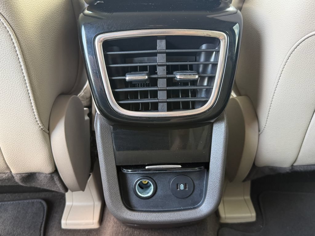 Used 2023 Lincoln Nautilus FWD w/ Premium Package image 33