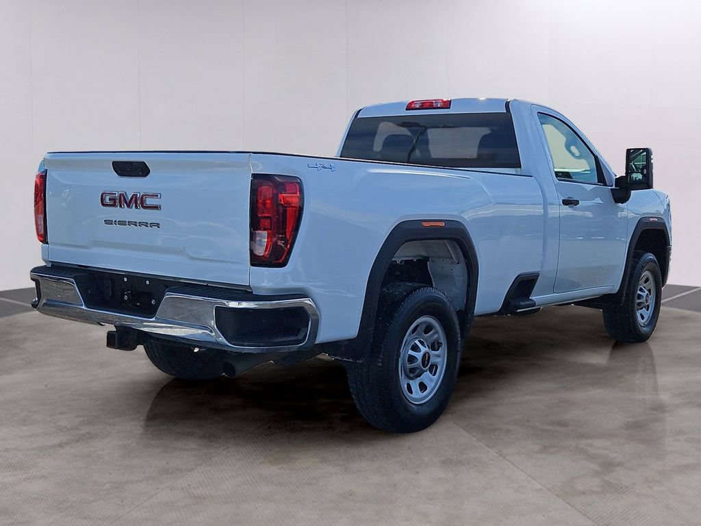 Used 2024 GMC Sierra 3500 Pro w/ Convenience Package image 4