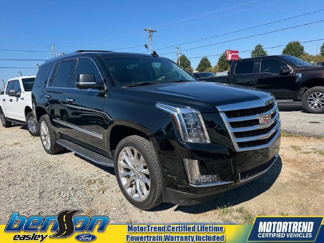 Used 2018 Cadillac Escalade Luxury AWD/4WD image 1