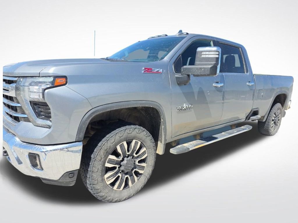 Used 2024 Chevrolet Silverado 3500 LTZ w/ LTZ Premium Texas Edition AWD/4WD image 35