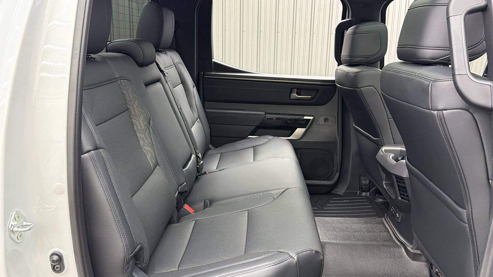 Used 2025 Toyota Tundra Limited image 38