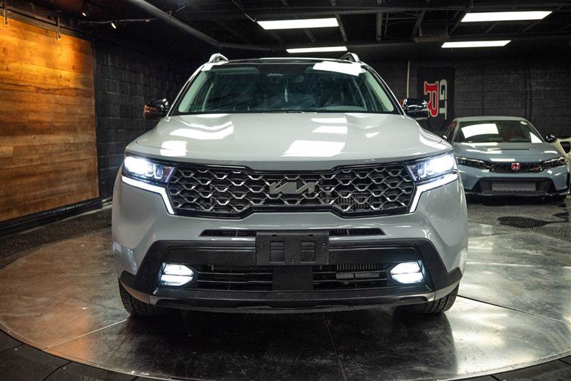 Used 2023 Kia Sorento X-Line EX image 4