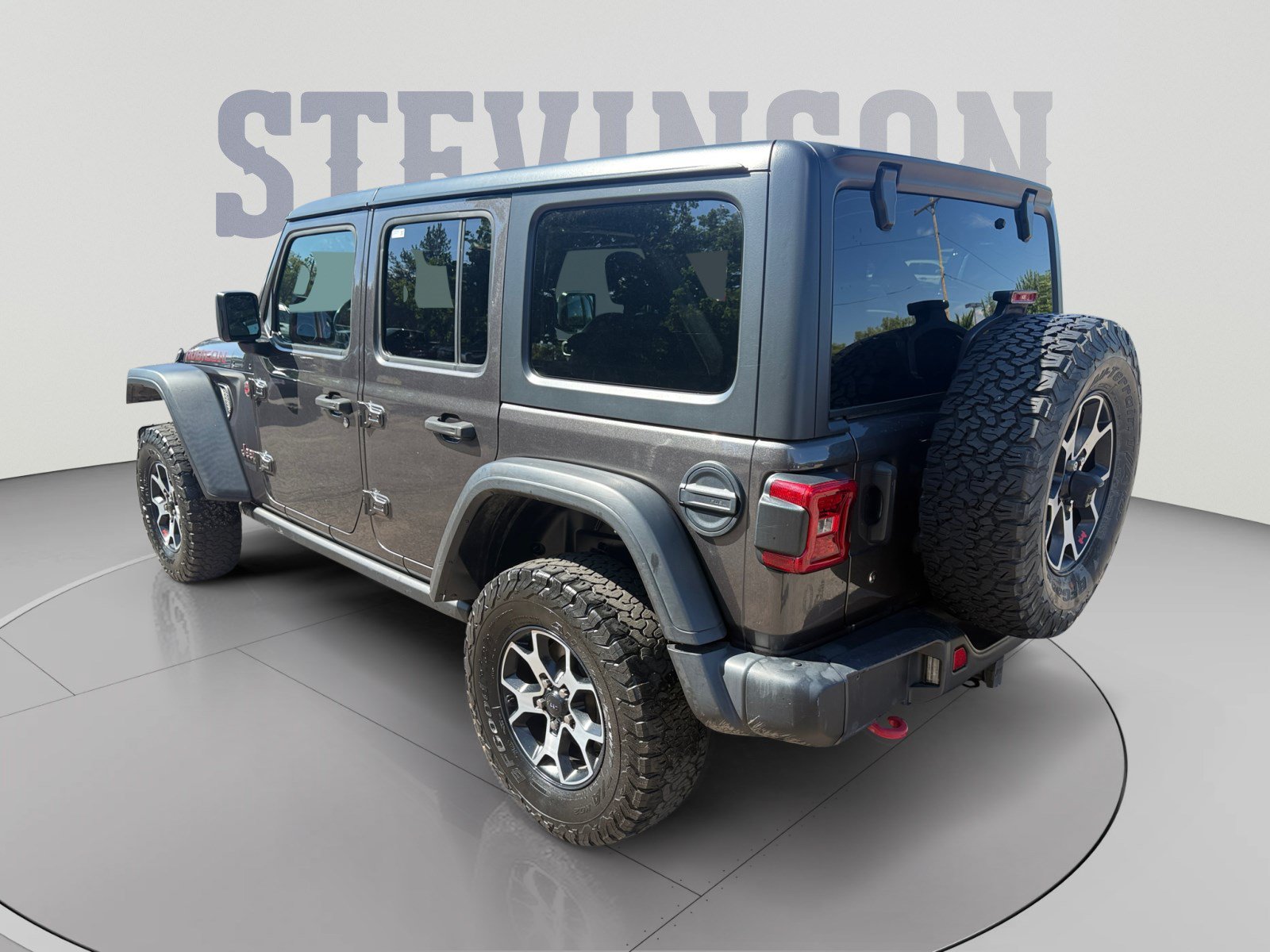 Used 2019 Jeep Wrangler Unlimited Rubicon AWD/4WD image 3