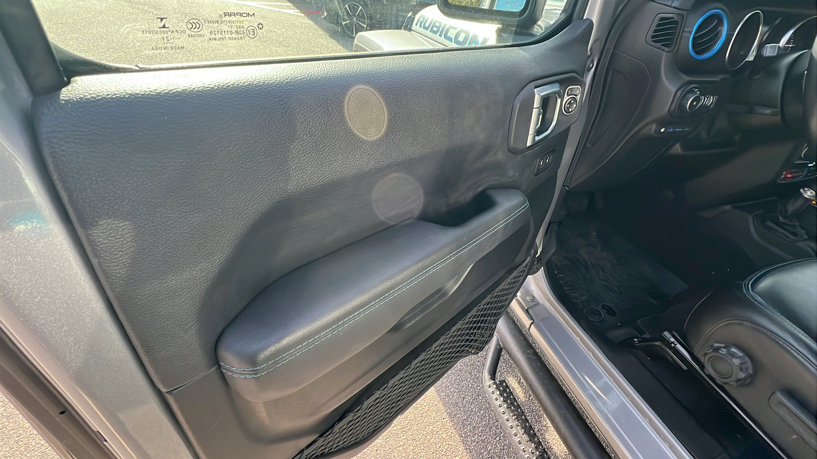 Used 2021 Jeep Wrangler Unlimited Rubicon 4xe w/ Cold Weather Group image 14