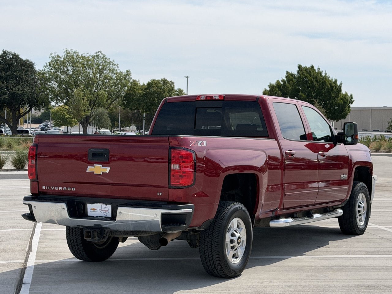Used 2019 Chevrolet Silverado 2500 LT w/ Texas Edition AWD/4WD image 4