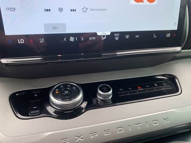 New 2025 Ford Expedition Max Active AWD/4WD image 20
