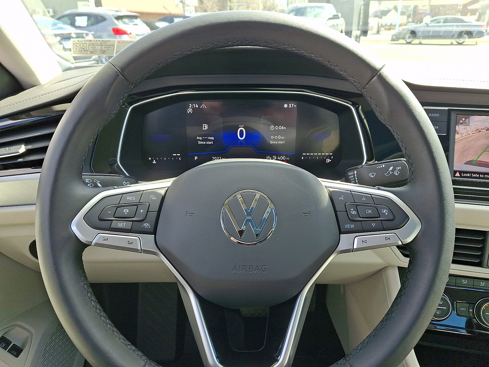 Used 2024 Volkswagen Jetta SE w/ Panoramic Sunroof Package image 20