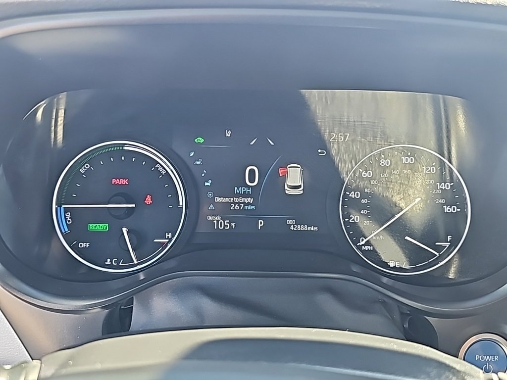 Used 2021 Toyota Sienna Limited image 22