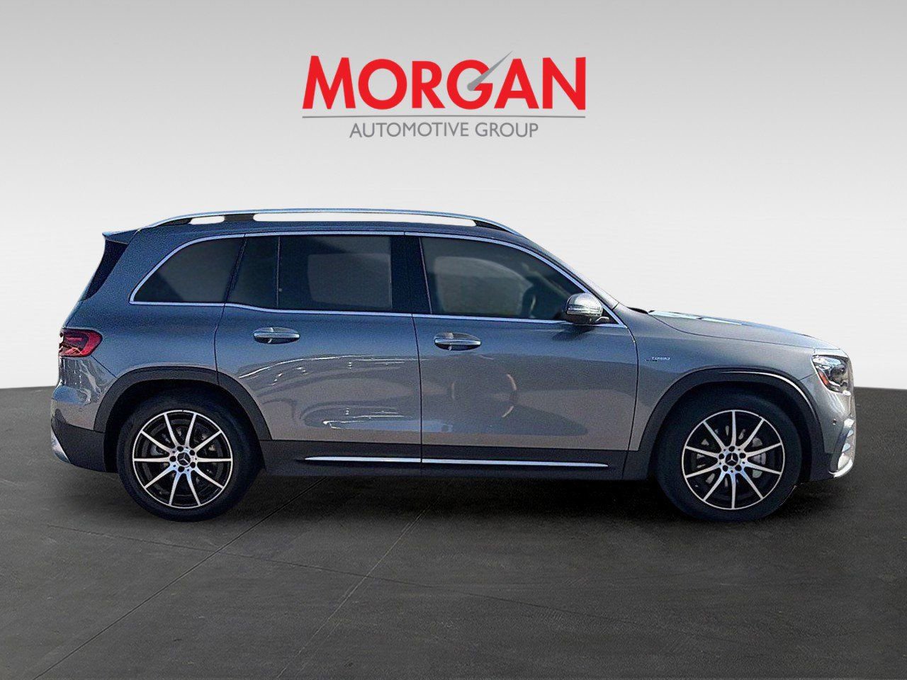 Used 2025 Mercedes-Benz GLB 35 AMG 4MATIC image 3