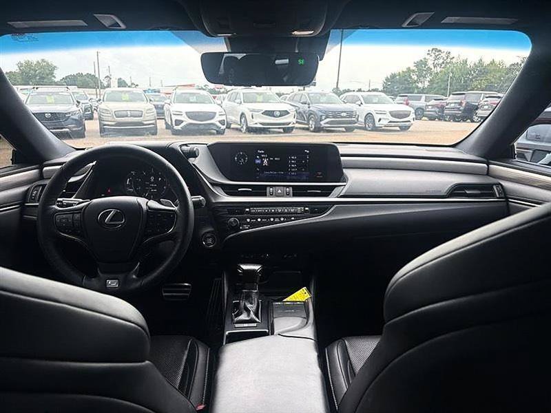 Used 2019 Lexus ES 350 F Sport w/ Accessory Package 2 FWD image 40