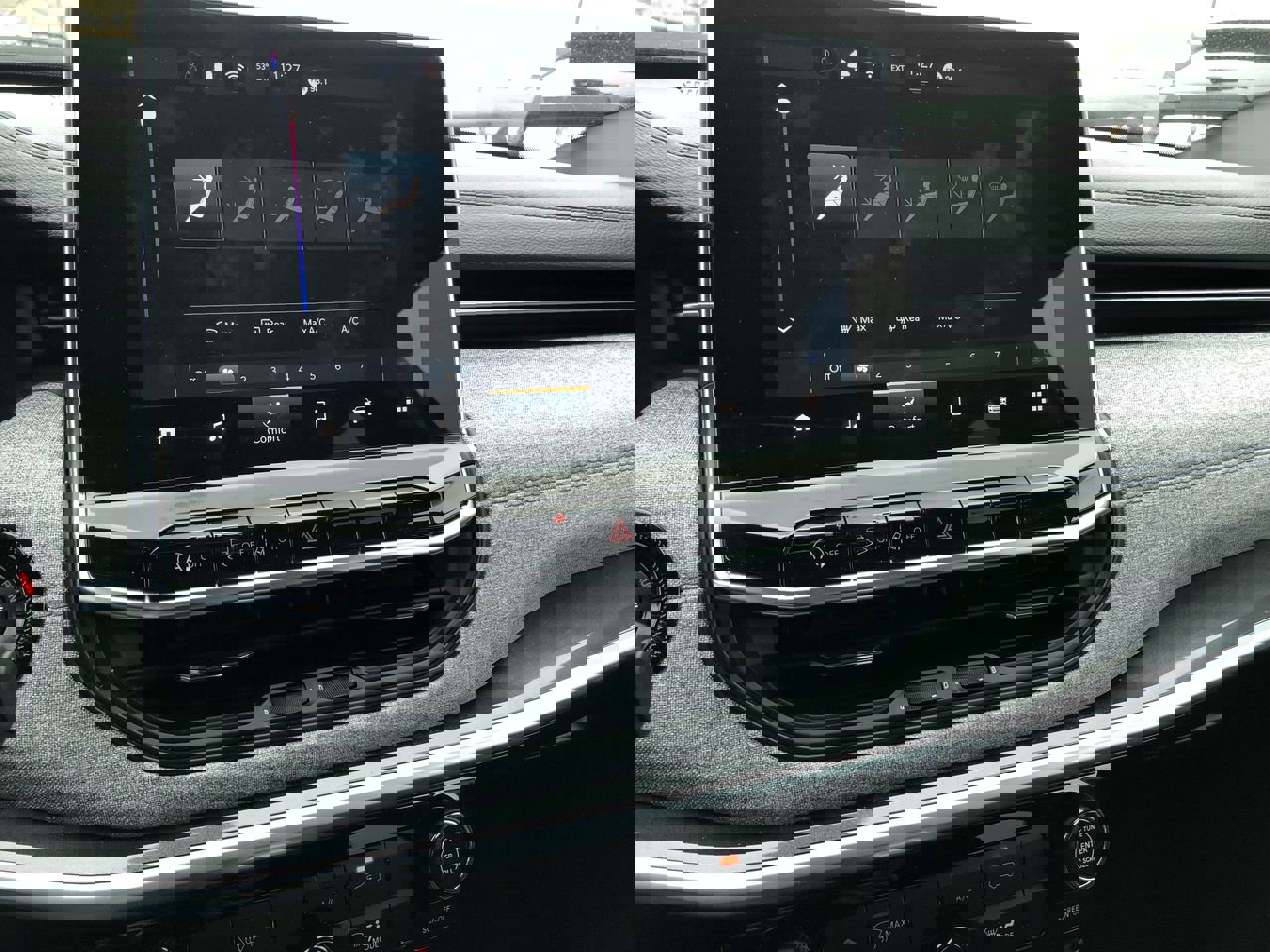 Used 2024 Jeep Compass Sport image 29