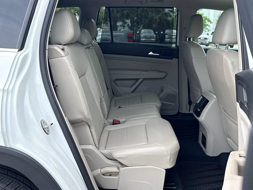 Used 2022 Volkswagen Atlas SE FWD image 25