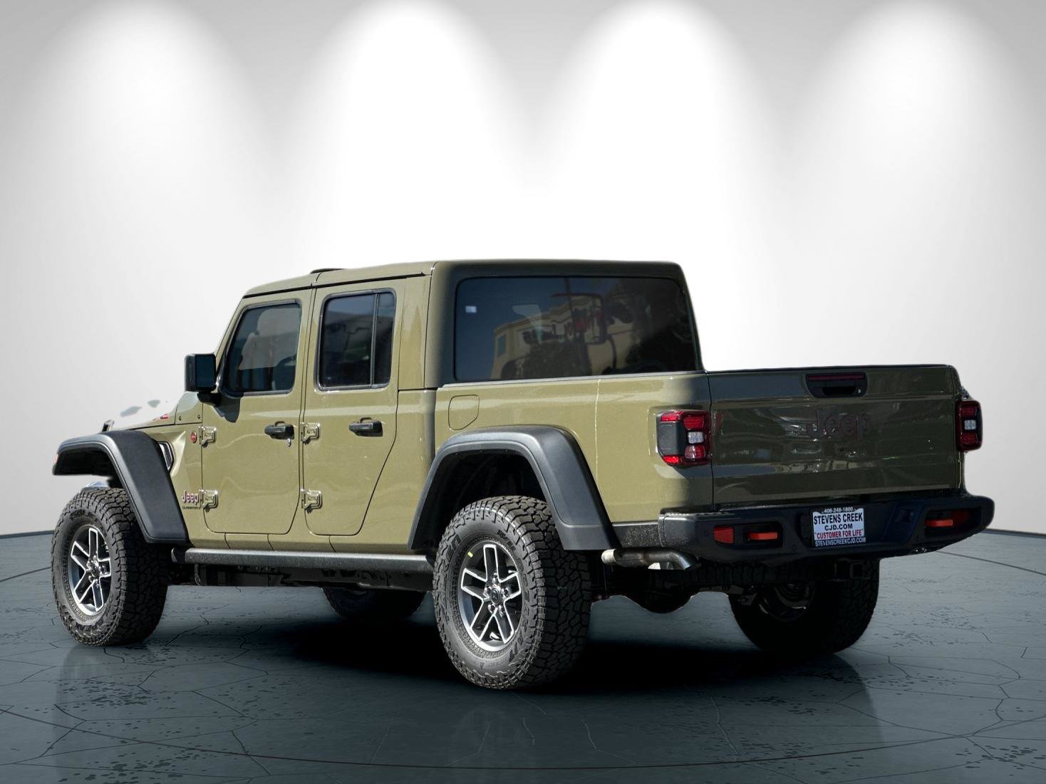 New 2026 Jeep Gladiator Mojave w/ Safety Group AWD/4WD image 6