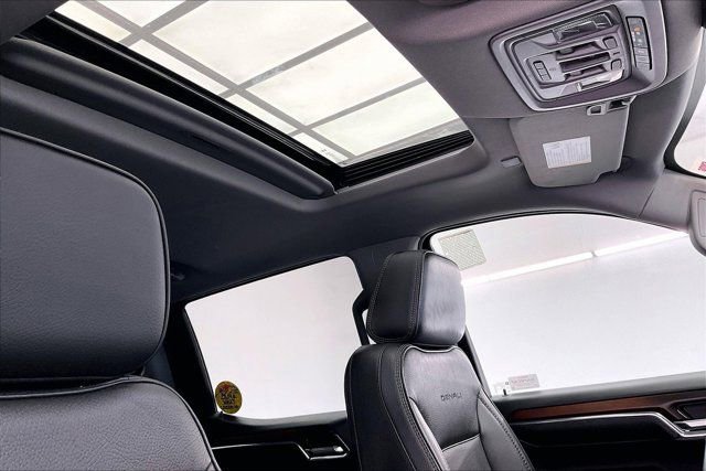 Used 2024 GMC Sierra 1500 Denali w/ Denali Reserve Package image 25