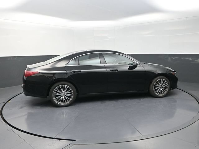 Used 2025 Mercedes-Benz CLA 250 image 9