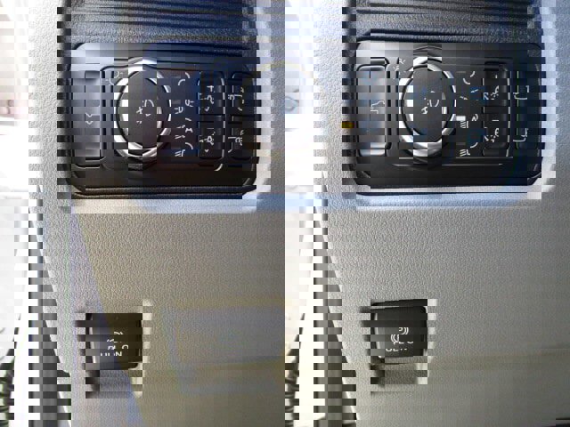 New 2026 Ford F250 XLT w/ Snow Plow/Camper Package image 14