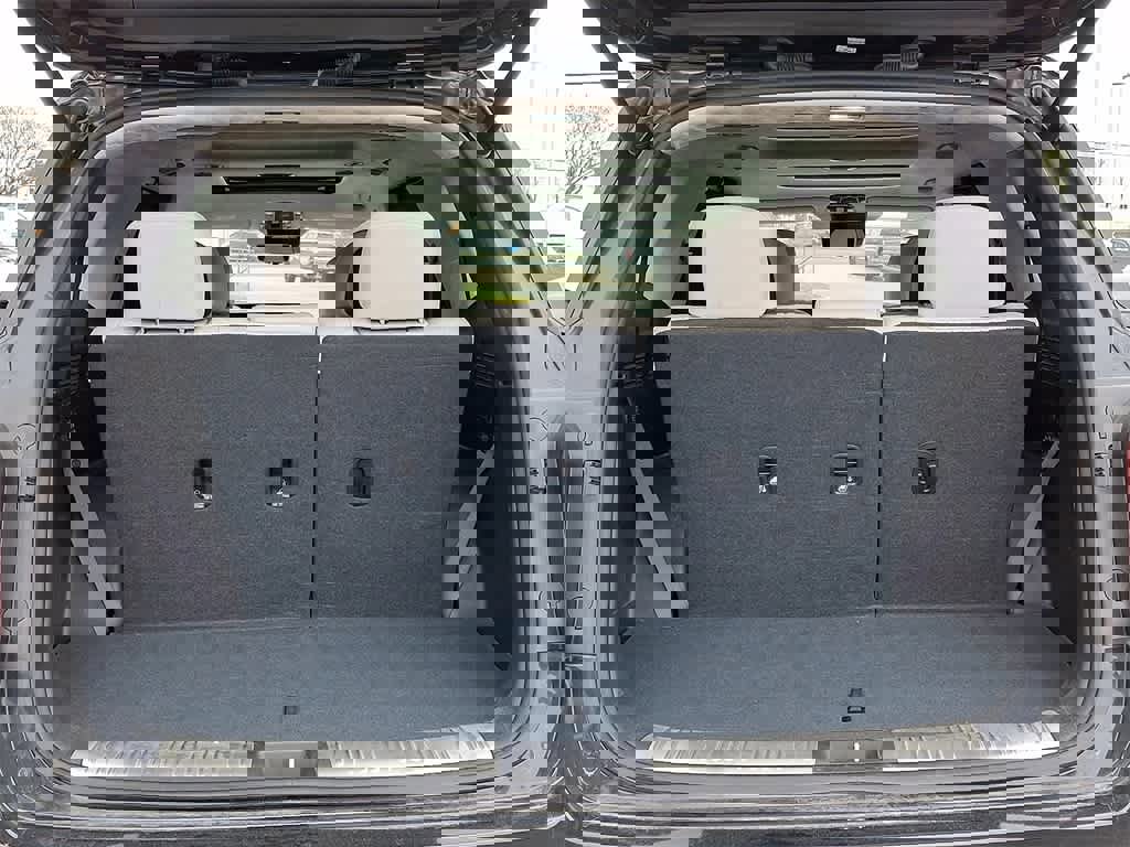 Used 2023 Hyundai Palisade Calligraphy image 30