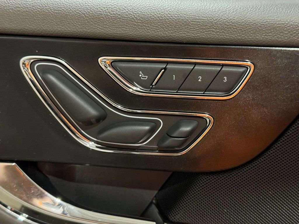 Certified 2022 Lincoln Corsair Grand Touring w/ Elements Technology Bundle image 10