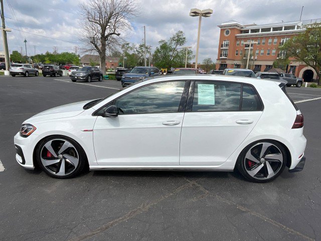 Used 2019 Volkswagen GTI SE FWD image 4