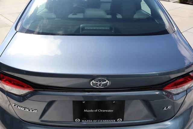 Used 2025 Toyota Corolla LE FWD image 18